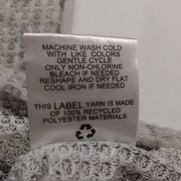 Cozie by Pink Rose Women's (Size S) Dk & Lt Gray Leopard Print Long Sleeve Top - Picture 5 of 8